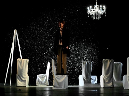 2-й день Камераты: отзывы на спектакль "Руки у нас холодные"