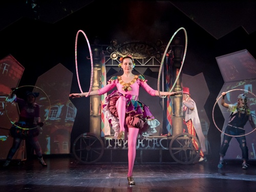 Начало новогодних представлений