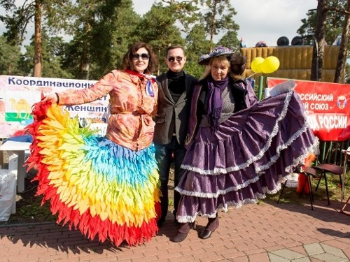 Мы на общественно-политическом вернисаже