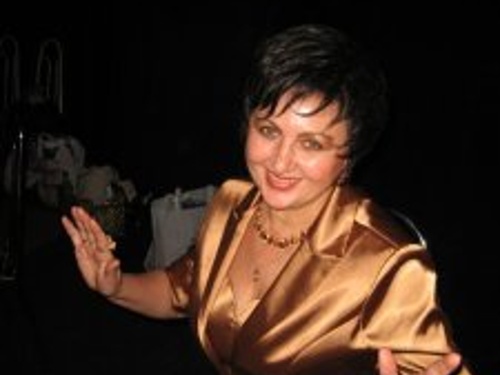 Поздравляем с наградами.