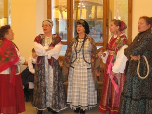 День пожилого человека и День учителя