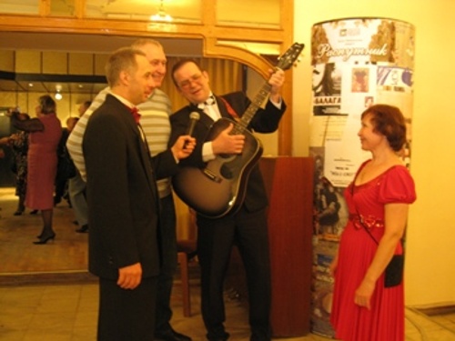 Поздравление зрительниц с 8 Марта