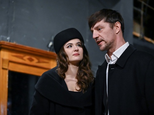 Камерный театр в Челябинске покажет знаменитую трагедию Льва Толстого