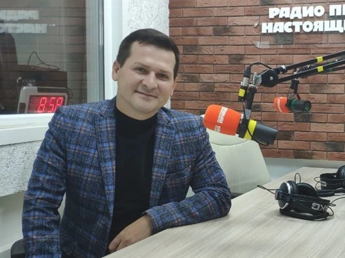 Выход на новую аудиторию: Павел Михайлов — о первых днях работы на посту директора Камерного театра