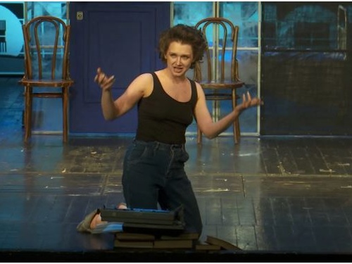 Камерный театр расскажет зрителям Челябинска историю женщин трех поколений