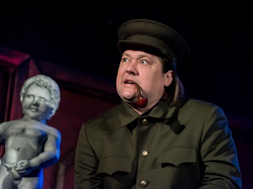 Сталин в Камерном